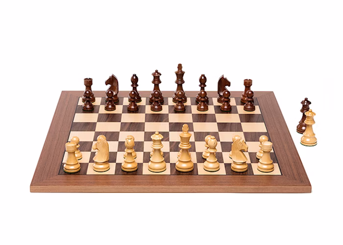 DGT Walnut no 6 (Skákbúðin mælir með þessu borði) - Image 3