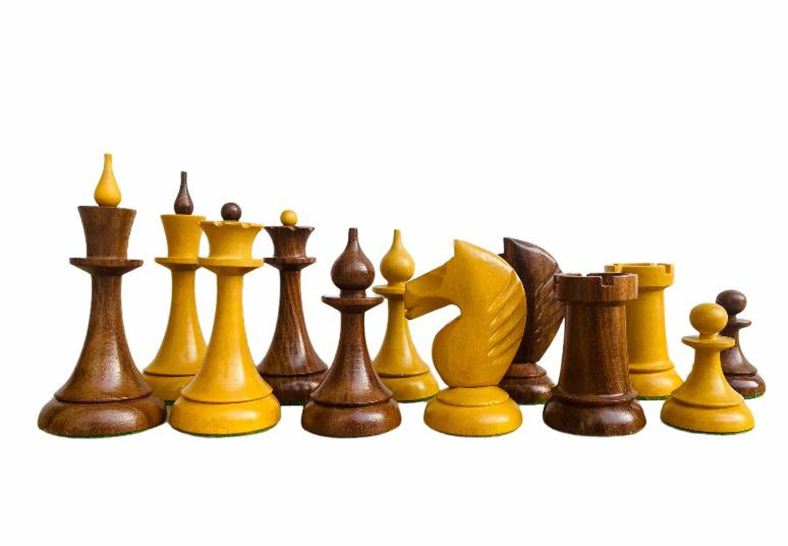 Queen's Gambit 1957 Acacia 3,75" (Made in India) - Image 3